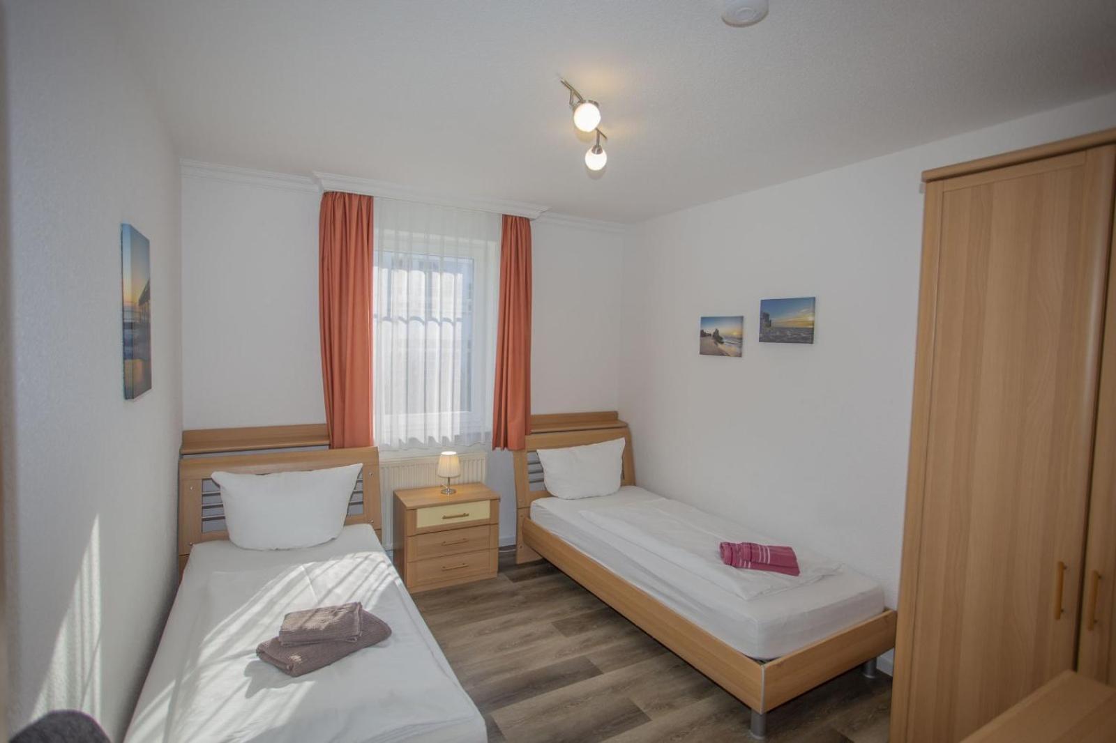 Ferienhaus Zum Suedstrand Sellin  Exterior photo