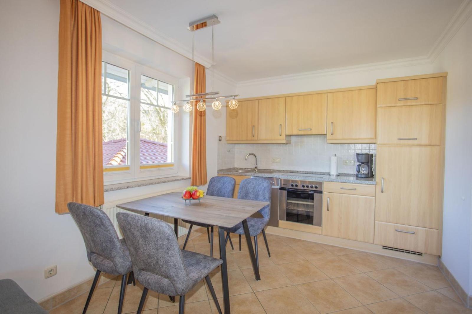 Ferienhaus Zum Suedstrand Sellin  Exterior photo